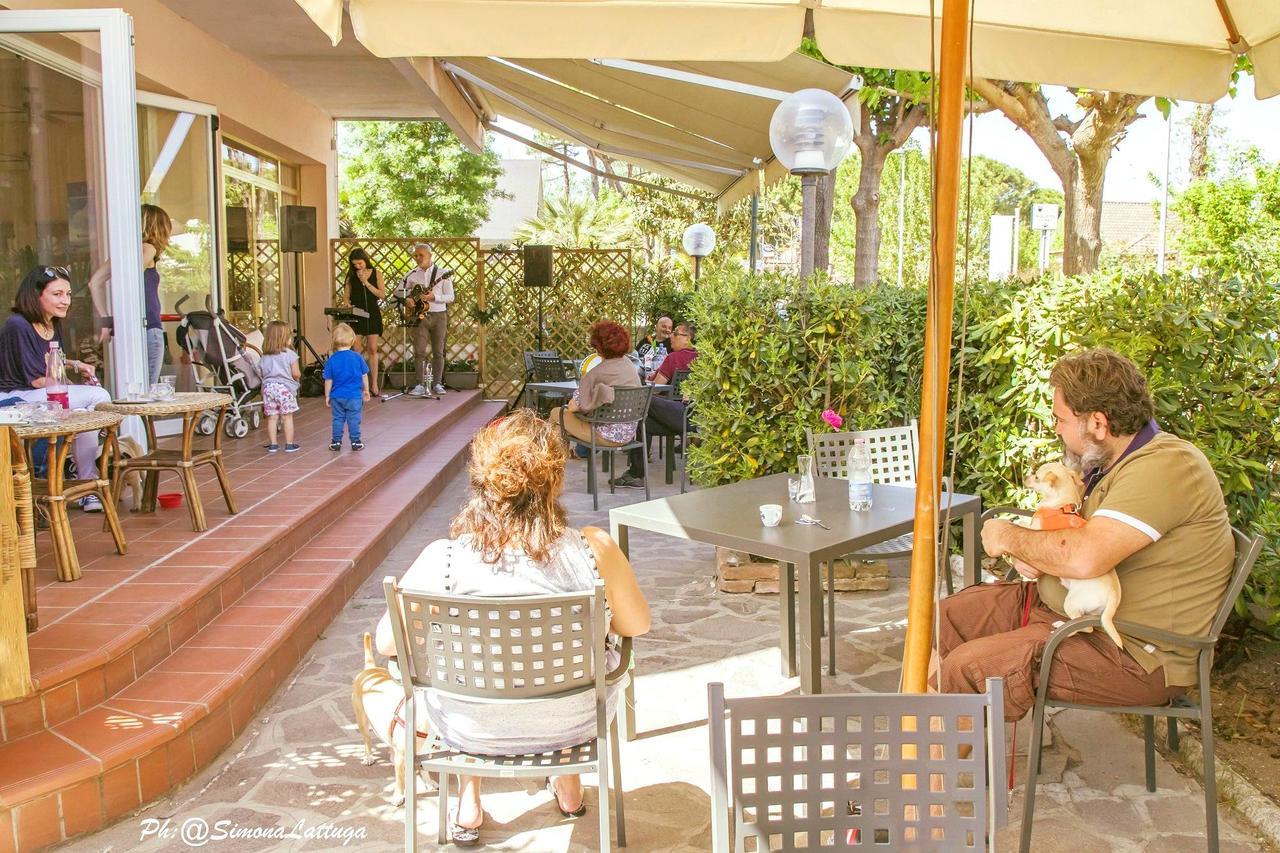 Hotel Ninfea Cervia Exterior foto